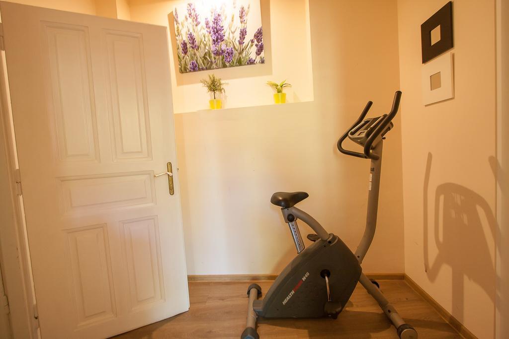 Hostel 4You Bielsko-Biała Ngoại thất bức ảnh