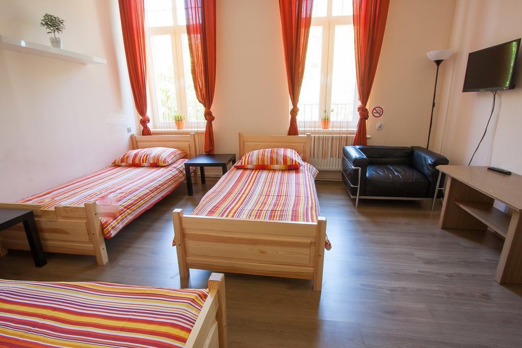 Hostel 4You Bielsko-Biała Ngoại thất bức ảnh